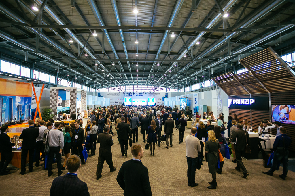 hall_foruma.jpg hall_foruma.jpg